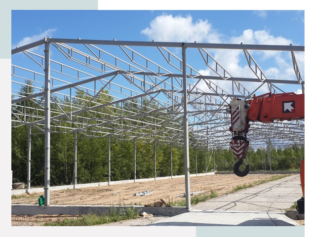 Строительство конюшен в Алапаевск от 642 руб. под ключ