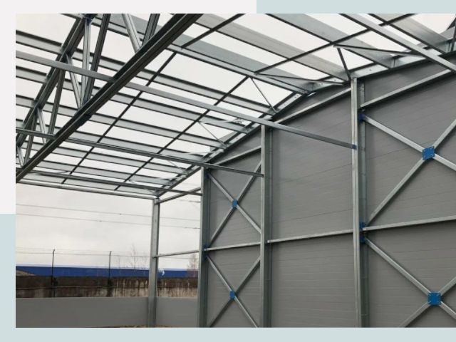 Каркасные ангары от СтальСтрой-Лпв по цене от 642 руб.